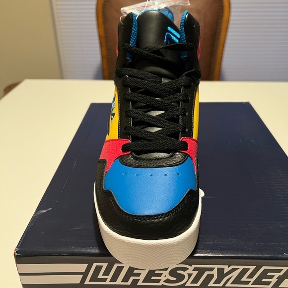 New Men's Fila Everge Multi-Color Synthetic Lifestyle Sneakers Shoes Size 8 - Picture 5 of 8